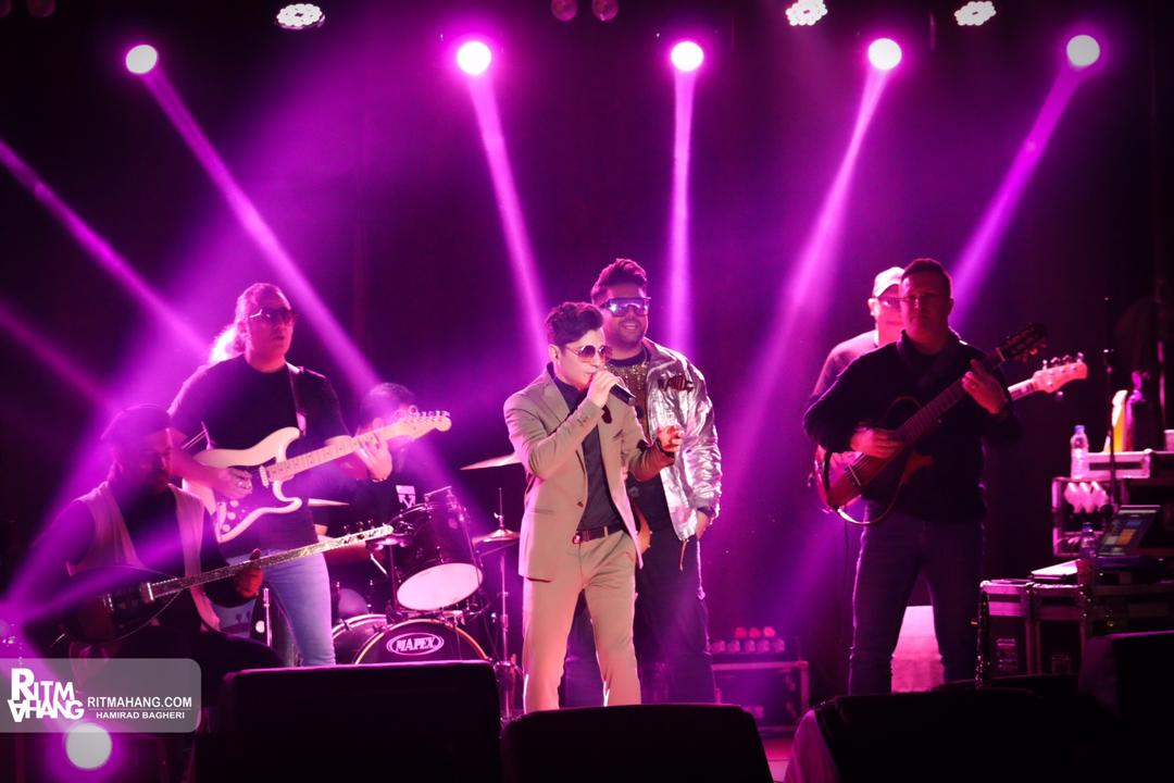 کنسرت امید حاجیلی در تهران
